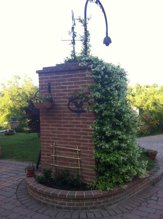 B&B Castelvecchio Ferrere Exterior photo